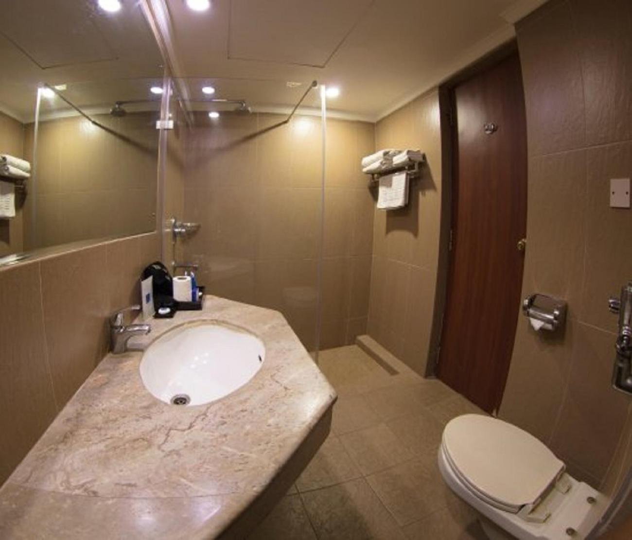 Hotel Tulip Near Delhi Airport Nowe Delhi Zewnętrze zdjęcie